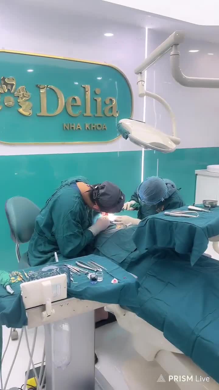 Case cấy ghép Implant tại nha khoa Delia Hà Nội