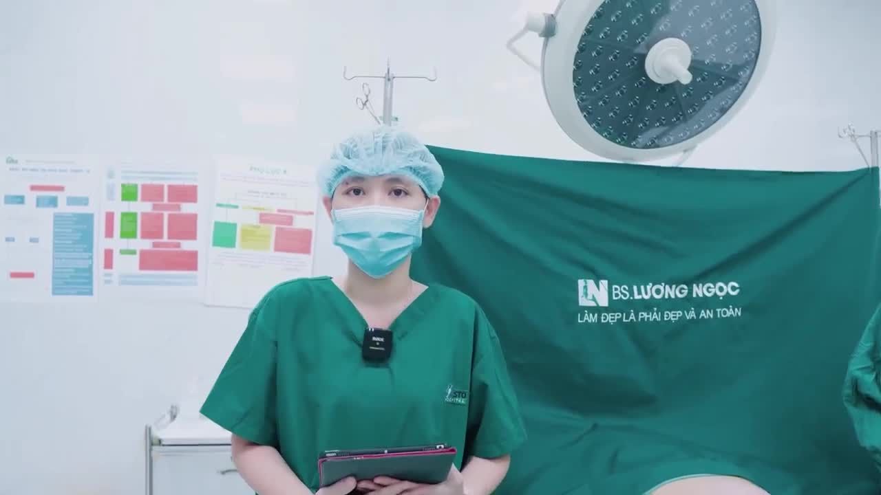 Vấn đề giảm mỡ như là vấn đề muôn thuở của nhiều chị em sau sinh. Nhưng Bác sĩ Lương Ngọc lại giải quyết vấn đề này chỉ trong 1 lần hút mỡ.