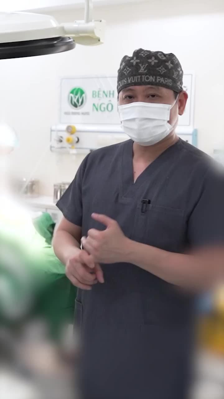 Khách hàng 71 tuổi được bác chỉ định thực hiện các dịch vụ