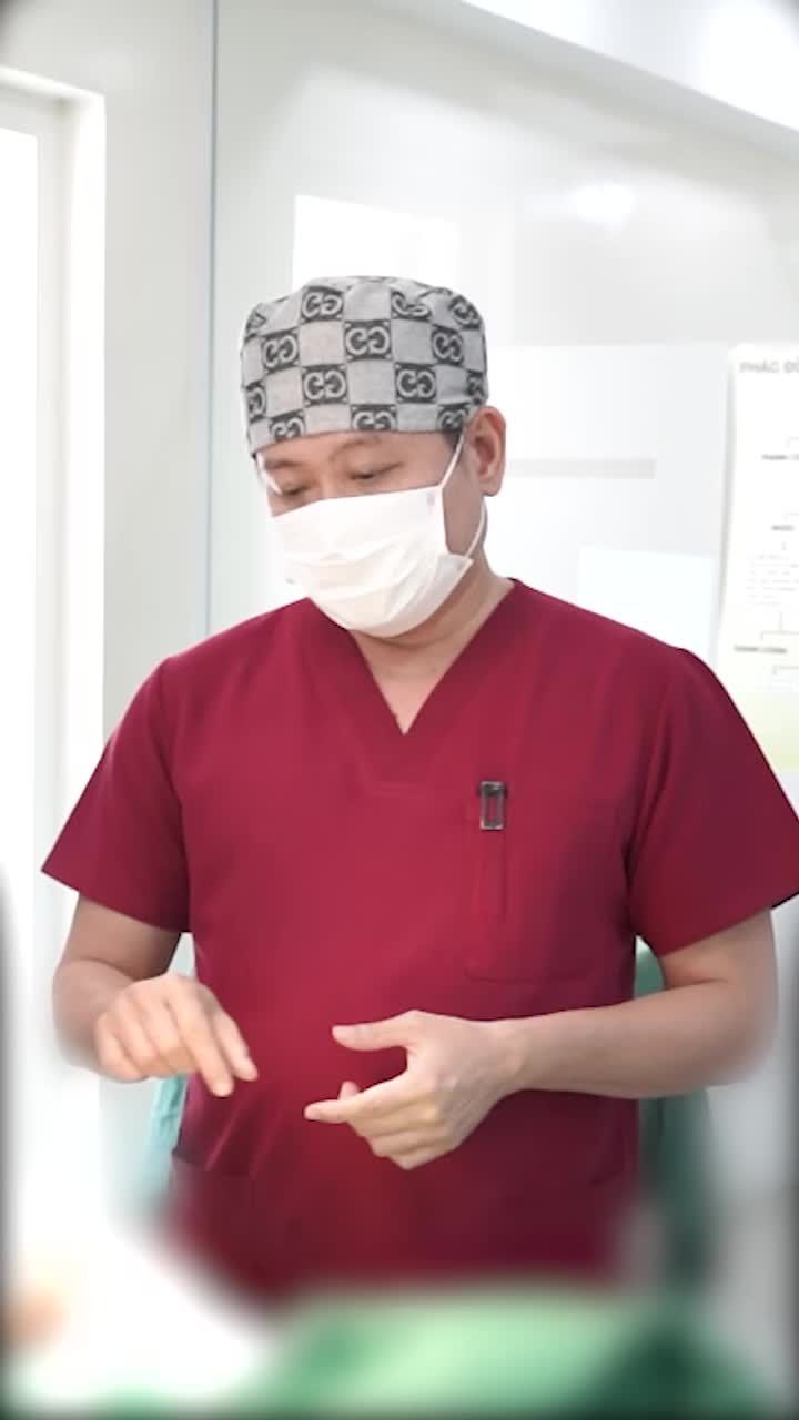 Cùng ngắm nhìn vẻ rạng rỡ của chị khách sau hơn 60 phút thực hiện combo nhẹ nhàng (MẮT – MŨI – CẰM)
