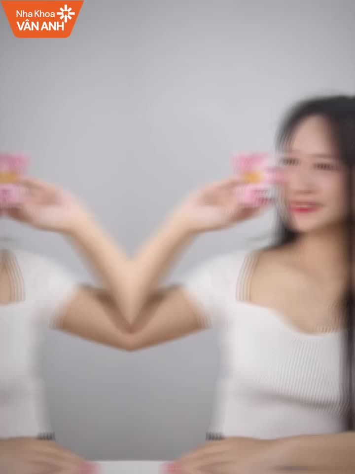 Bừng sáng nhan sắc cùng nụ cười tự tin