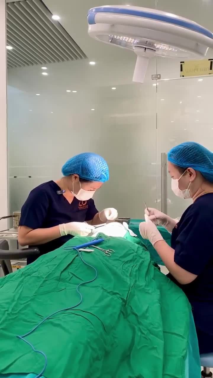 PHẪU THUẬT MÍ LỖI  HỎNG CÓ THỂ SỬA LẠI LUÔN KHÔNG?