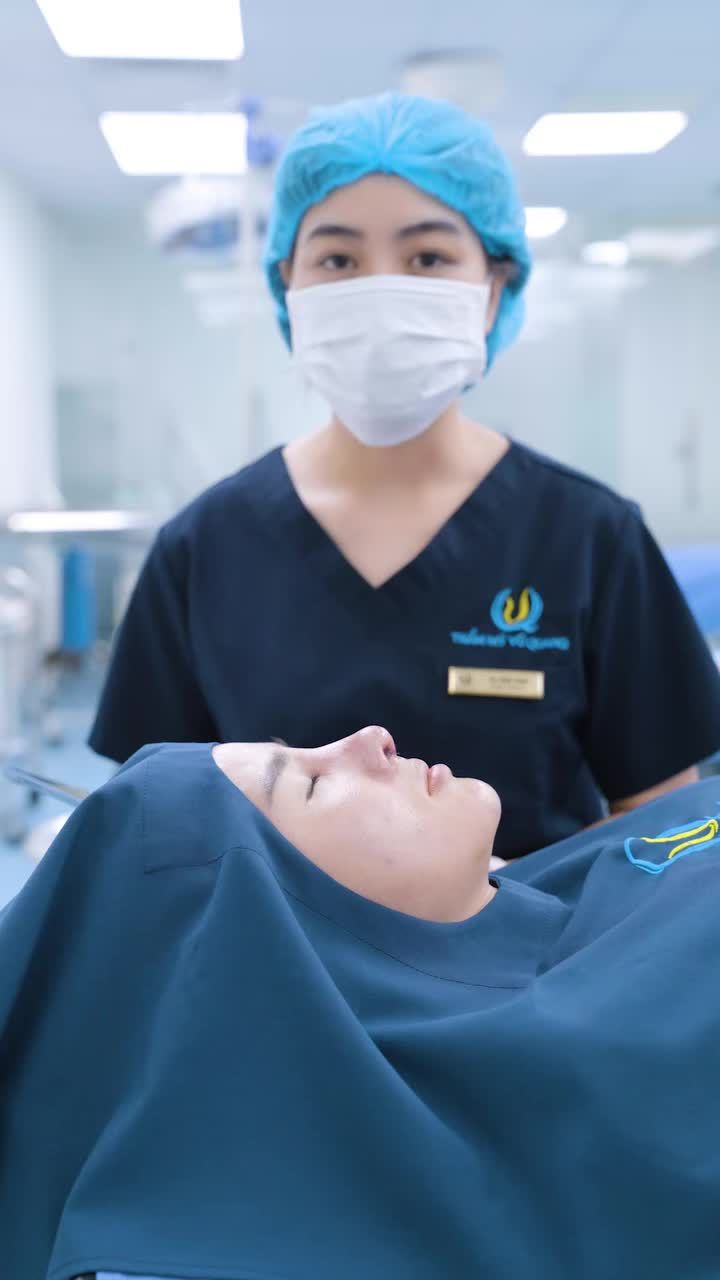 Kết quả ngay sau khi thực hiện dịch vụ sửa mũi của khách hàng