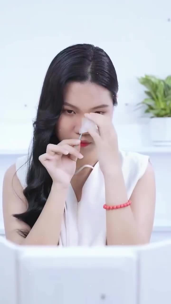 9/9 đây là ngày lý tưởng để khép lại, kết thúc, buông bỏ những điều đã cũ. Hôm nay chính là ngày để  bạn bắt đầu hành trình mới, việc đầu tiên cô ấy đã làm là đổi mới dáng mũi. Tậu sự xinh đẹp đón năng lượng tích cực.