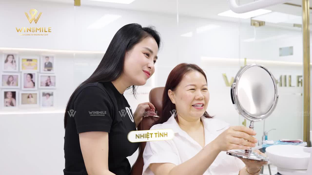 “CHỊ RẤT MẾN CÁCH WIN SMILE TƯ VẤN VỚI KHÁCH NHIỆT TÌNH, THẬT THÀ VÀ RẤT CÓ TÂM” - Chị Athena Le hào hứng chia sẻ.