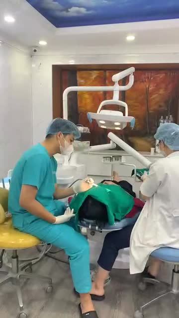 Nhổ răng khôn số 1-8 sâu vào tủy