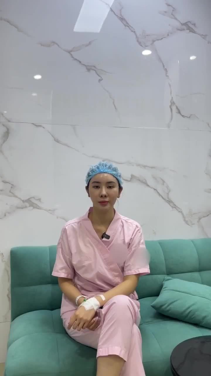 Chia sẻ thật lòng của khách hàng sau phẫu thuật combo hàm – má – cằm