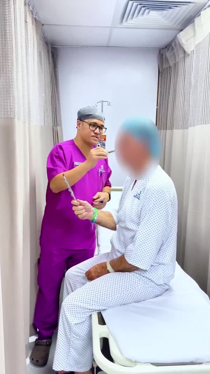 KHÁCH HÀNG NAM NƯỚC NGOÀI ĐƯỢC BÁC SĨ GANGWHOO THĂM KHÁM – CHUẨN BỊ THỰC HIỆN CĂNG DA MẶT SMAS
