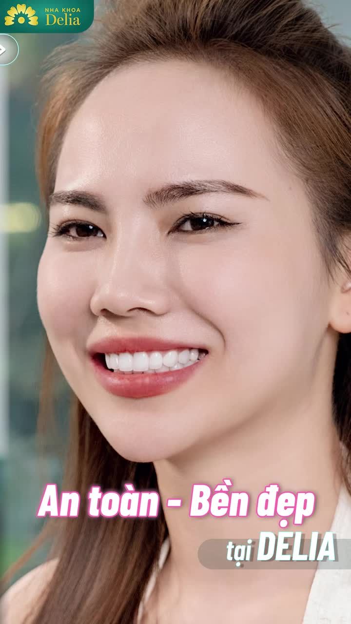 Nụ cười tự tin chính là món trang sức khiến người phụ nữ trở nên rạng rỡ nhất.