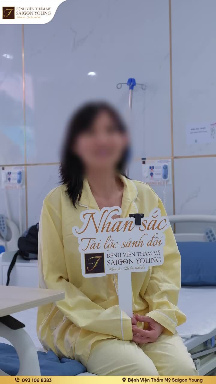 TÁI TẠO VÒNG 1 SAU 10 NĂM NÂNG TẠI MỸ - KHÁCH HÀNG AN TÂM CHỌN SAIGON YOUNG