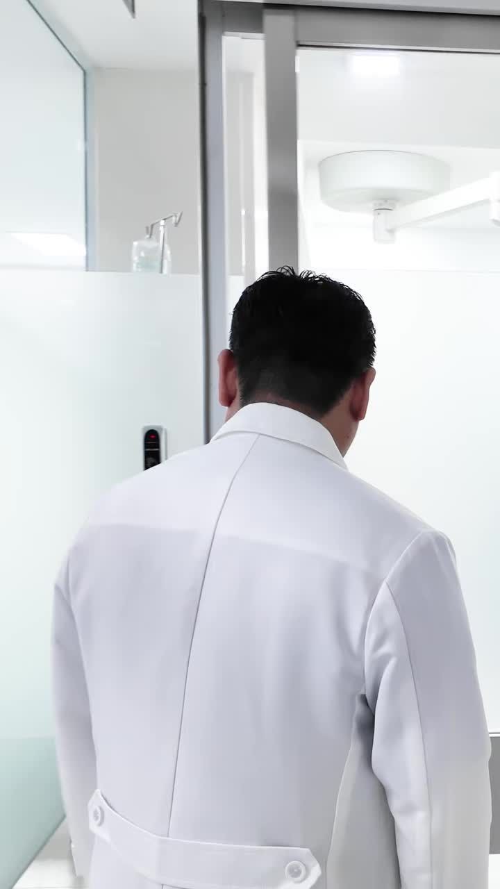 Cùng lắng nghe BS. Hùng chia sẻ bí quyết giúp làn da săn chắc trẻ trung vừa an toàn, vừa hiệu quả