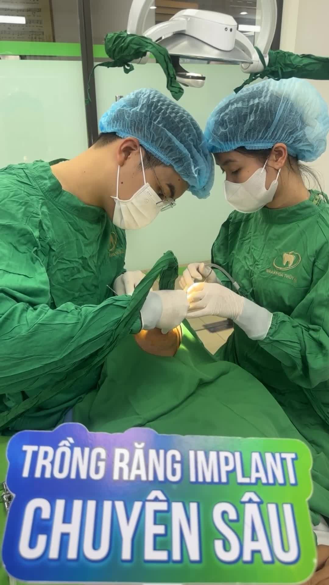 Ca cấy ghép chân răng nhân tạo implant để khôi phục lại vị trí mất răng 36 hàm dưới cho khách hàng