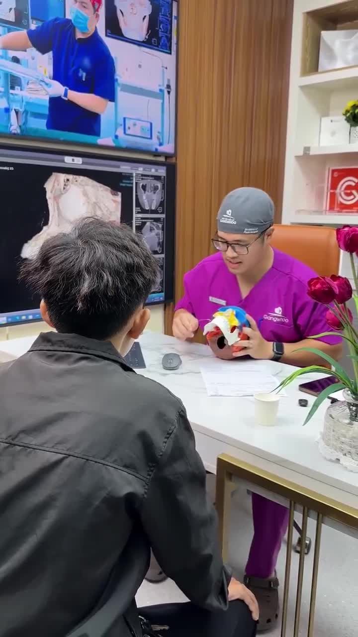 ANH NAM CHIA SẺ TRẢI NGHIỆM TƯ VẤN THẨM MỸ HÀM MẶT TẠI BỆNH VIỆN THẨM MỸ GANGWHOO – BÁC SĨ ANTHONY TƯ VẤN KỸ CẢNG, GIÚP ANH HIỂU RÕ CÔNG NGHỆ HÀM MẶT NỘI SOI AN TOÀN, HIỆU QUẢ!