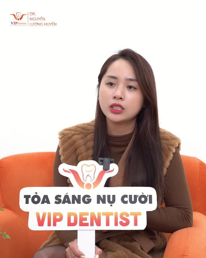 “Mình chấm VIP Dentist 10/10 nha, làm răng sứ xong mình thấy cười tự tin hơn, ăn uống thì thoải mái không đau không ê buốt gì hết. Trước đây răng không đẹp nên mình cũng hay ngại cười vì chưa thật sự tự tin.