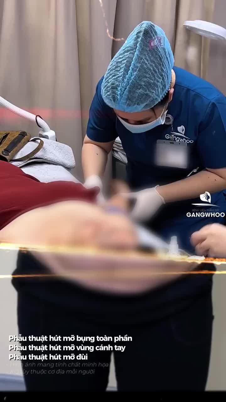 Đến tận U40, chị khách nhà em mới đi giảm mỡ vì trước đây toàn sợ đau.
