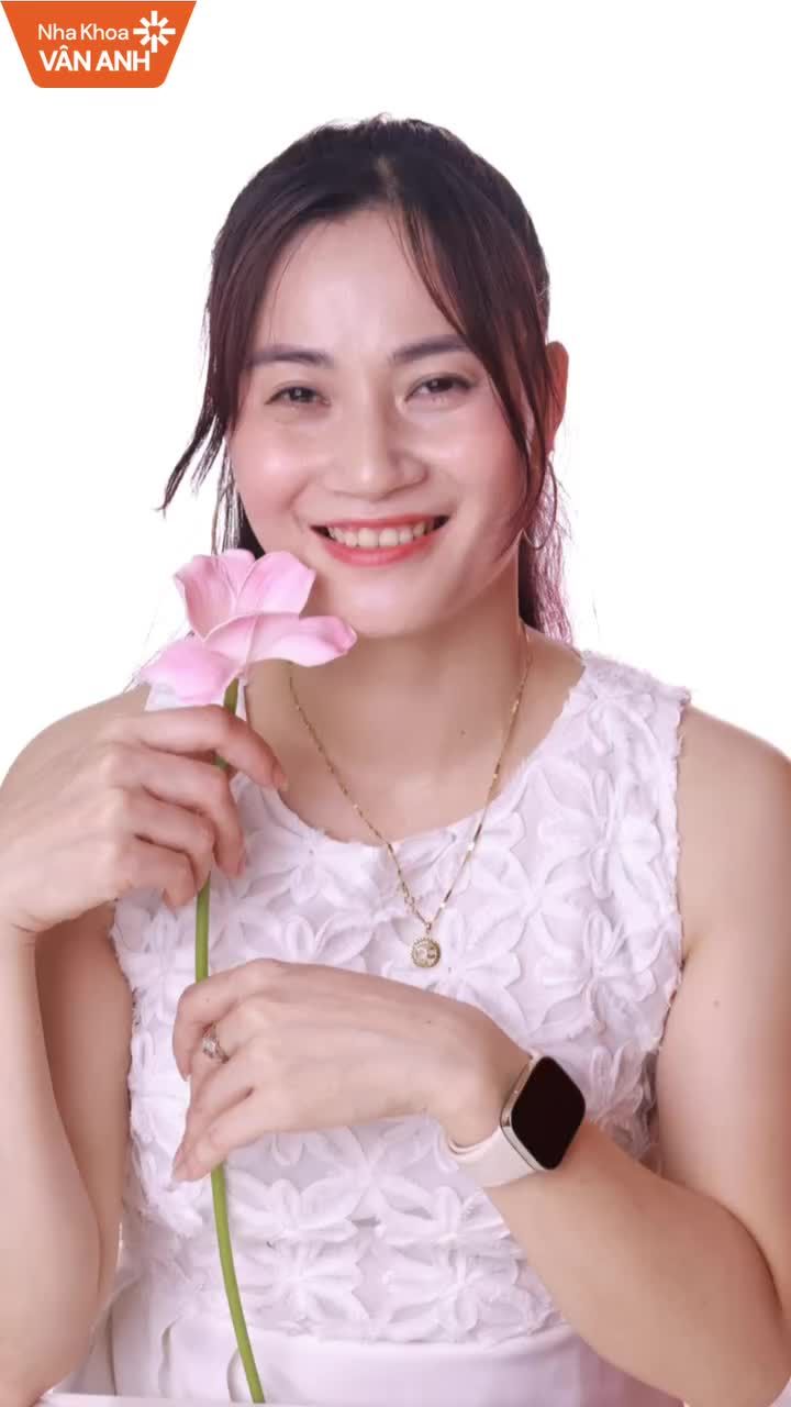 Niềng răng trẻ hơn 10 tuổi.