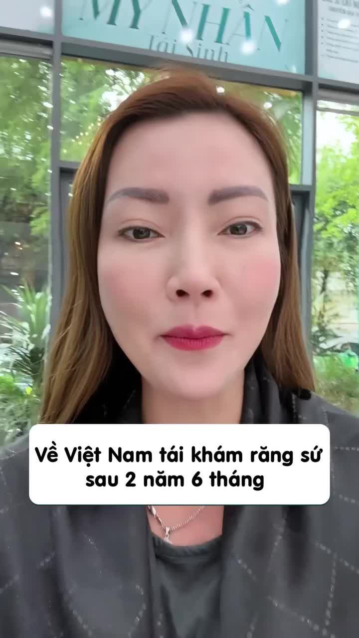 VỀ VIỆT NAM SAU 2 NĂM LÀM RĂNG SỨ TẠI DELIA, KHÁCH HÀNG BẤT NGỜ VỚI CƠ NGƠI ĐẲNG CẤP CỦA NHA KHOA