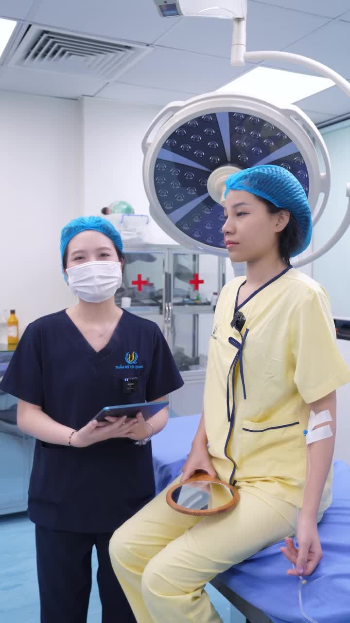 Có chị thì phải có em, kết quả mũi của chị Nga, cặp song sinh tới từ Phú Thọ