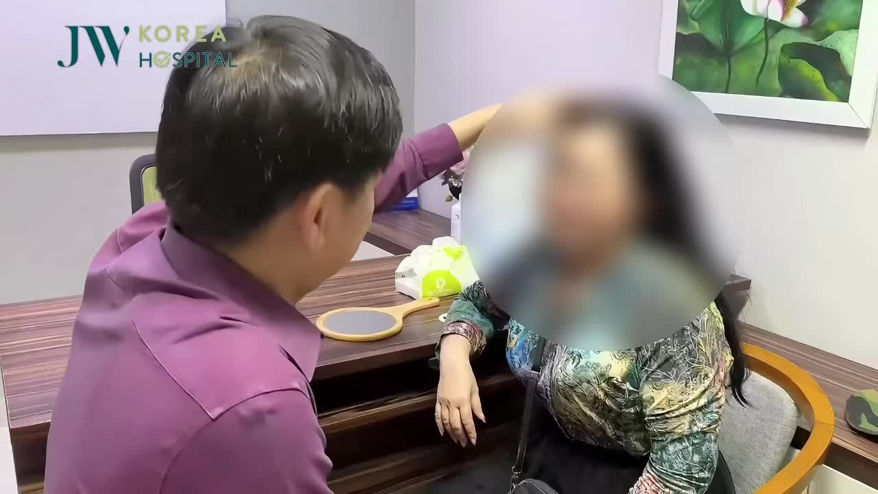 QUÝ CÔ U70 QUYẾT CHỌN BÁC SĨ TÚ DUNG LÀ NGƯỜI GIÚP MÌNH LẤY LẠI NHAN SẮC TUỔI 20