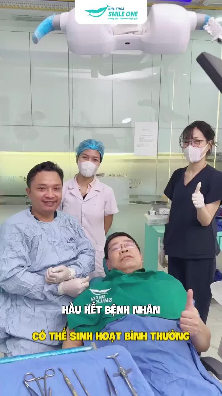 Đừng lo lắng rằng trồng răng implant xong có ăn uống, sinh hoạt bình thường được không vì đó là điều hết sức bình thường đấy!