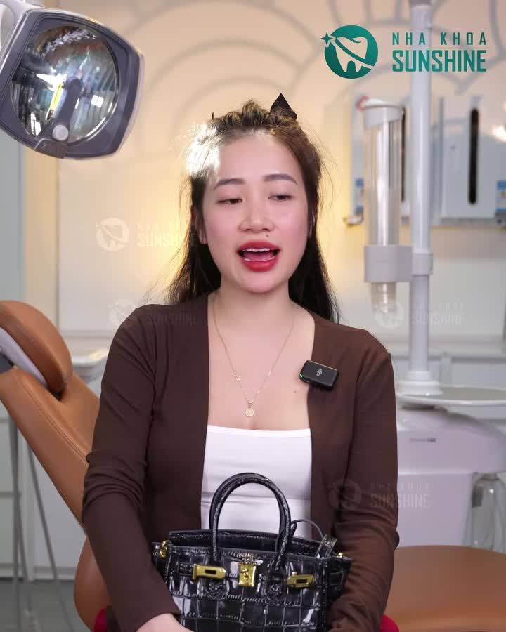 Bạn muốn làm răng sứ nhưng còn phân vân VÌ sợ đau, sợ răng không tự nhiên Đừng bỏ lỡ video này.