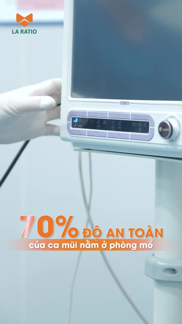 70% ca mũi an toàn nằm ở phòng mổ. Tại La Ratio, phòng mổ chuẩn Bộ Y Tế – vô khuẩn, kiểm soát chặt chẽ.