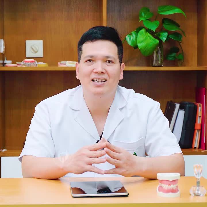 TRỒNG IMPLANT TỨC THÌ LIỆU CÓ KỊP LÊN RĂNG TRƯỚC TẾT KHÔNG?