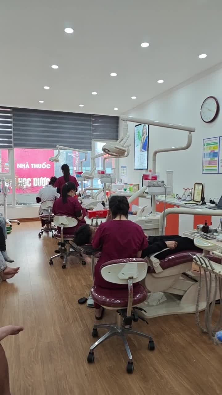 THÁO NIỀNG, KHẮC PHỤC TÌNH TRẠNG KHỚP CẮN SÂU, NGƯỢC VÀ RĂNG HÔ