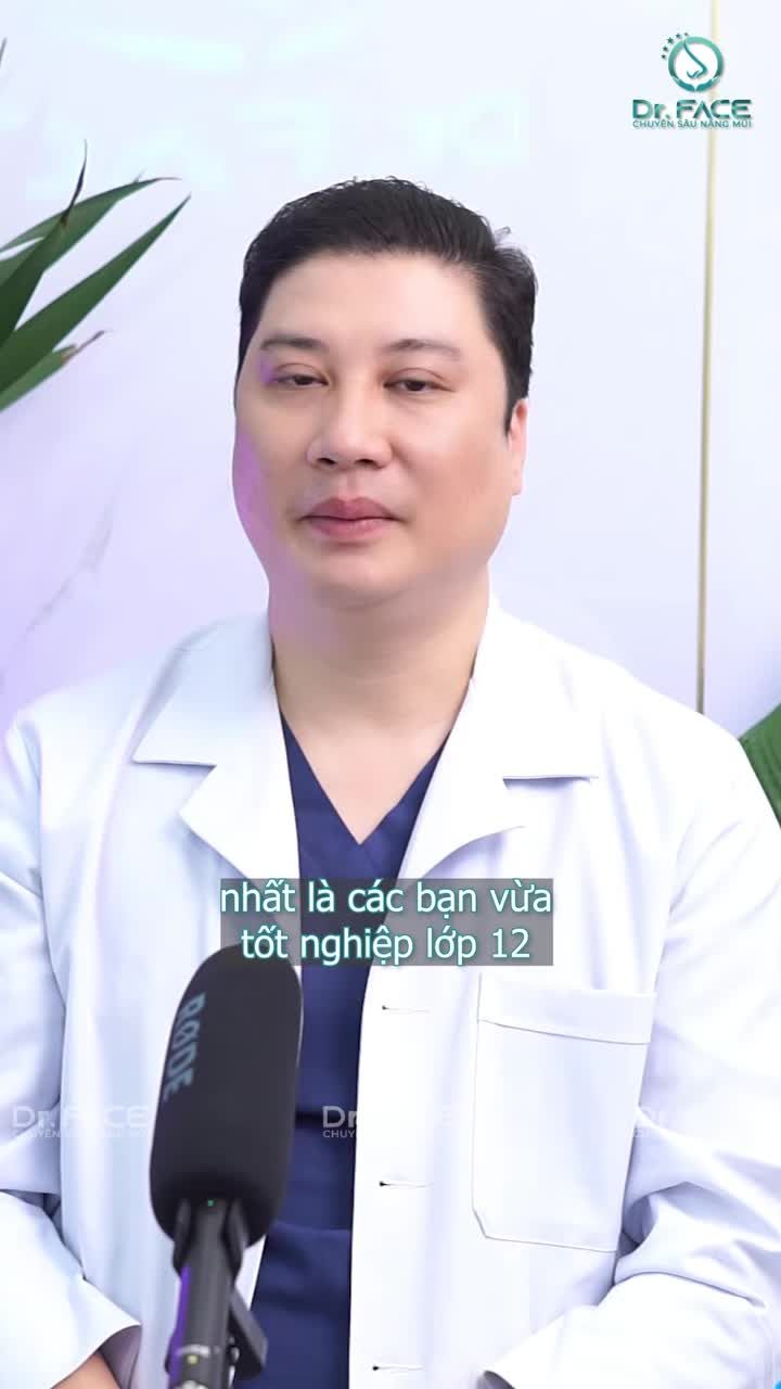 Niềng răng có nâng mũi được không bác sĩ?