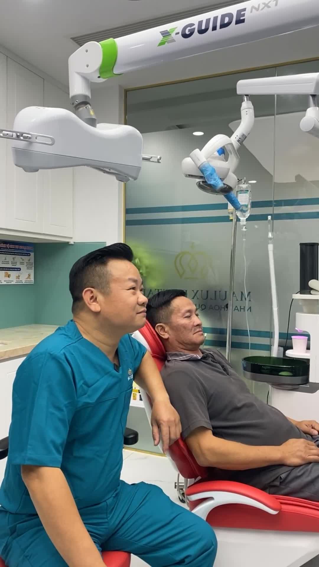Chia sẻ khách hàng vừa trải nghiệm công nghệ cấy ghép răng Implant X-Guide