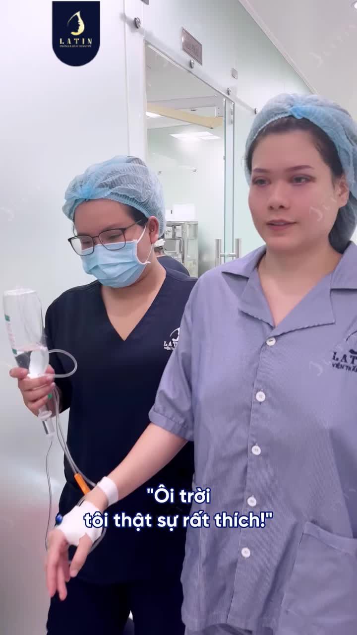 LÝ DO THẬT SỰ ĐẰNG SAU TẤM VÉ BAY ĐẾN VIỆT NAM LÀM ĐẸP?