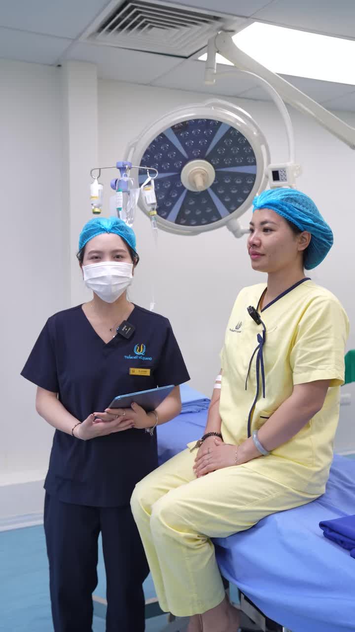 Ca sĩ của chúng tôi đã có diện mạo mới, sân khấu ơi đợi chị Thùy Liên trở lại rực rỡ hơn nhé ạ