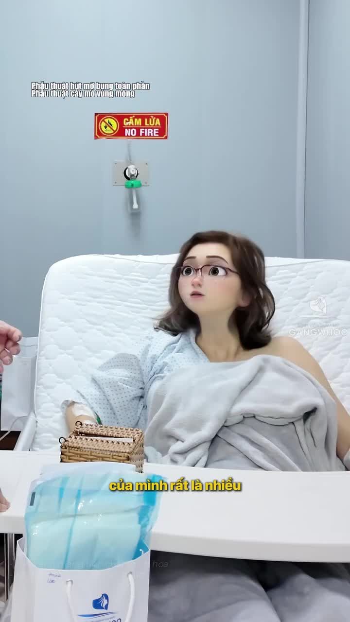 Việt kiều Mỹ sau 1 ngày làm combo phẫu thuật hút mỡ bụng toàn phần và phẫu thuật cấy mỡ vùng mông