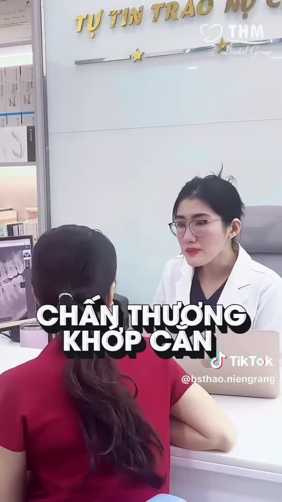 TƯ VẤN CHỈNH NHA CHO TRƯỜNG HỢP MÓM XƯƠNG – RĂNG CỬA BÙ TRỪ