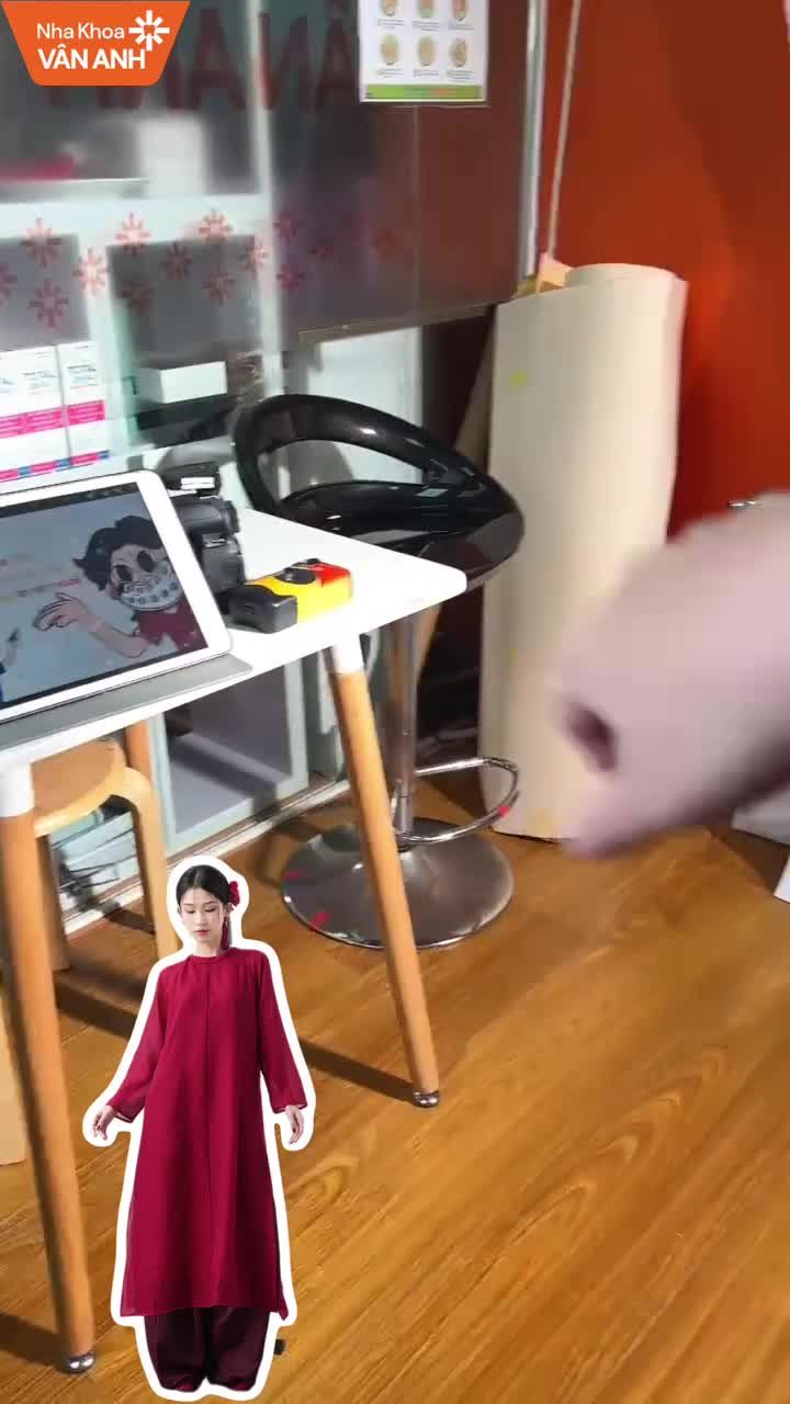 Chụp khách hàng niềng răng siêu VUÝP tại Nha khoa Vân Anh