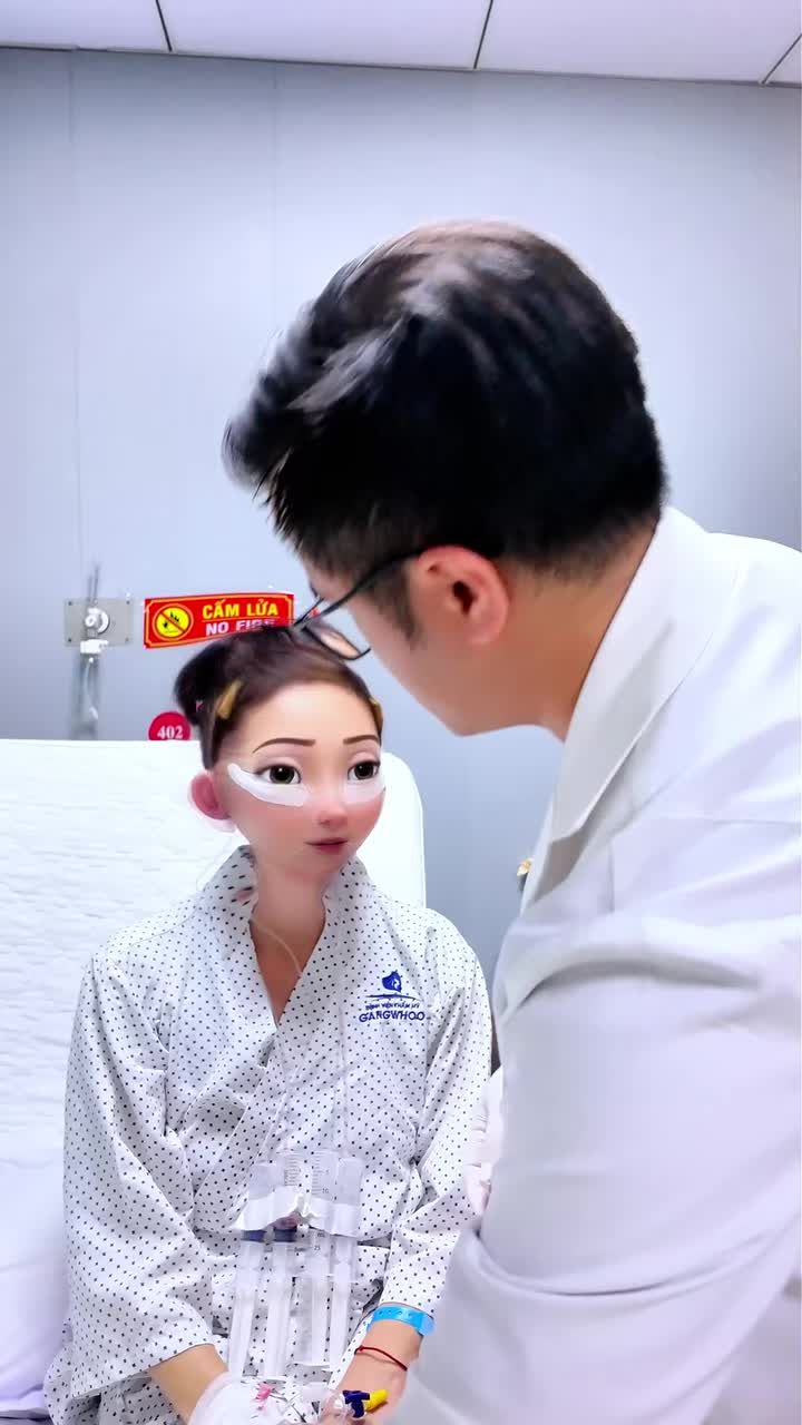HÀNH TRÌNH TRẺ HÓA 10 TUỔI – KHÁCH HÀNG VIỆT KIỀU MỸ CHIA SẺ SAU 24H PHẪU THUẬT CĂNG DA MẶT TOÀN PHẦN + SMAS NỘI SOI 4K
