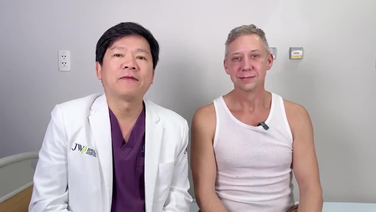 Bác sĩ Tú Dung NÂNG CƠ, BỎ MỠ quý ông U50 người Mỹ hoá NAM THẦN ĐIỂN TRAI sau Combo CẢI LÃO tại JW