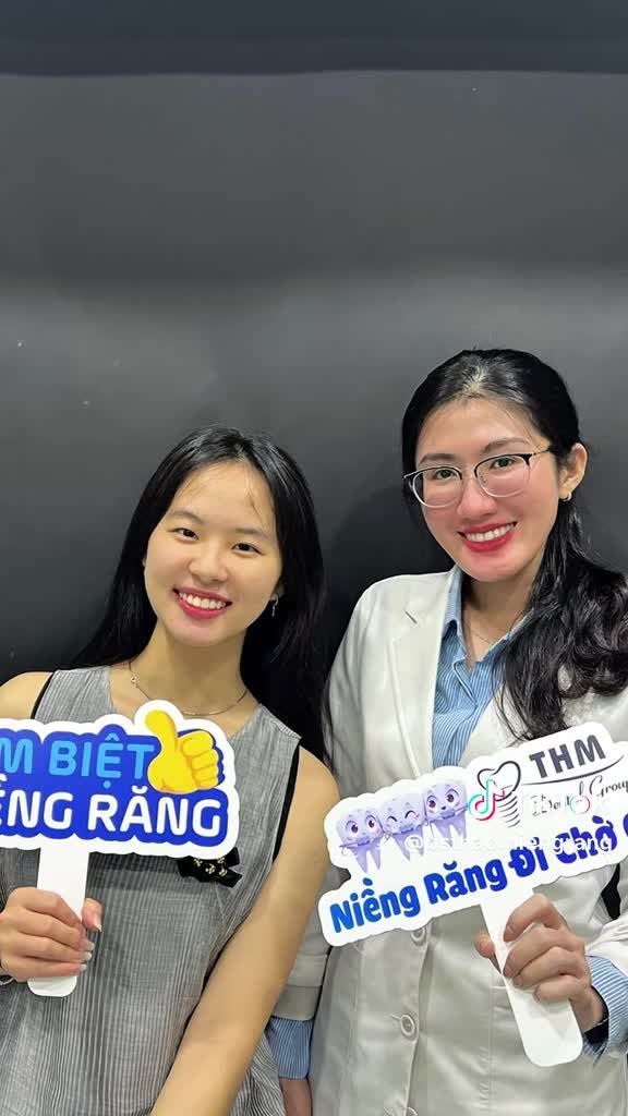 Mùa Xuân đã đến còn gì tuyệt vời hơn khi tháo niềng vào lúc này nhỉ