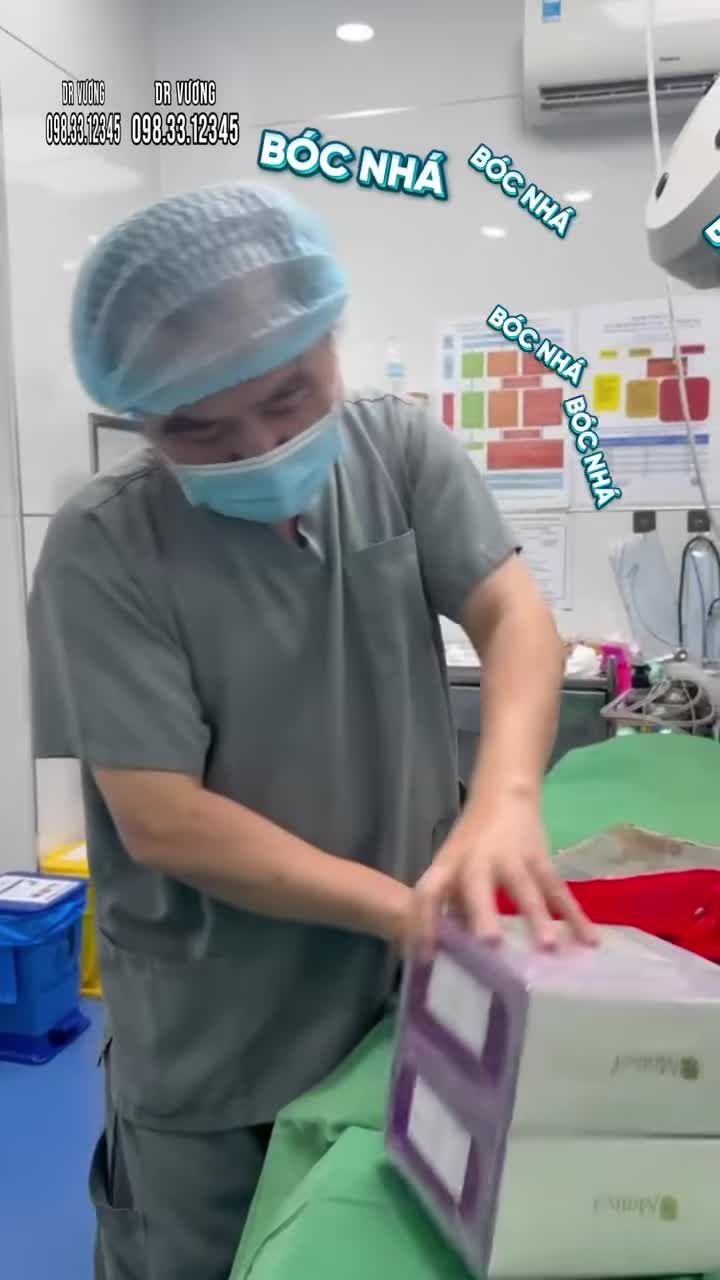 Các ca nâng ngực với Bác sĩ Vương đều được kiểm tra kỹ túi ngực trước khi nâng, ký nhận rõ ràng đều có thẻ bảo hành Quốc tế !