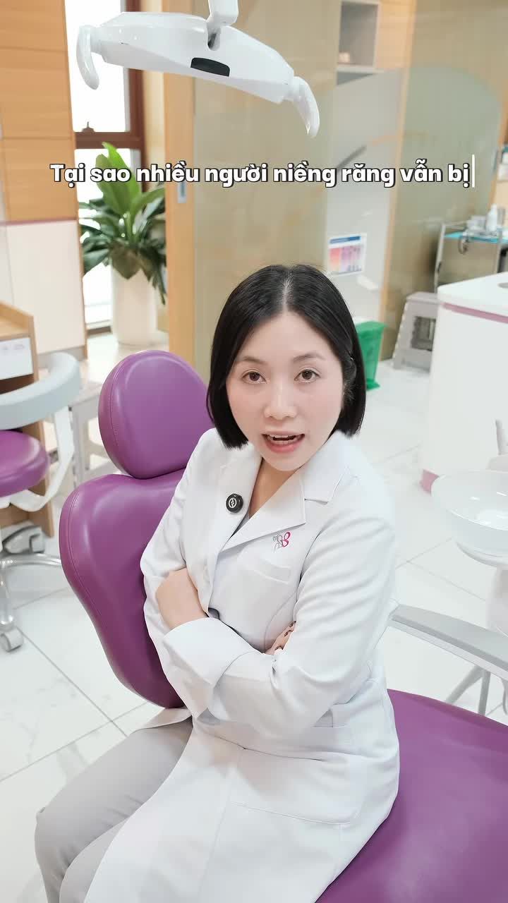 NIỀNG RĂNG GÂY TỤT NƯỚU??? - Sự thật là NIỀNG RĂNG ĐÚNG thậm chí có thể giúp các răng đang tụt nướu trở về trạng thái bình thường.