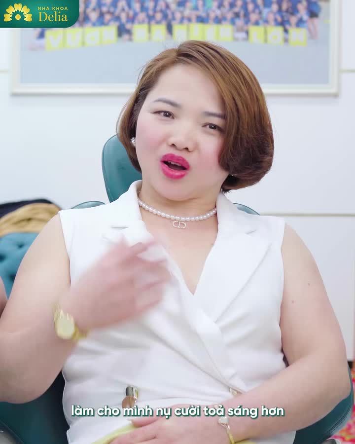 Chị gái Bắc Ninh hết răng ố vàng, trẻ đẹp hơn sau làm răng sứ Xem ngay để kiểm chứng kết quả!