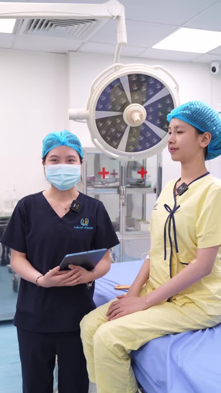 Combo mí + mũi cho bạn gái 2005 vô cùng xinh xắn