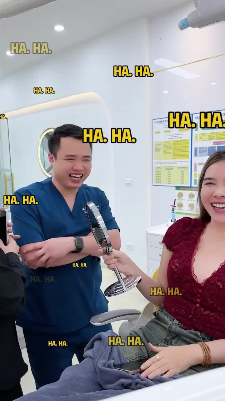 Không chỉ trẻ hơn, xinh hơn, mà ở Thiên Thanh còn là sự bừng sáng rõ rệt của thần thái và khí chất, điều hiện lên rất rõ qua ánh mắt tự tin và nụ cười rạng rỡ sau khi hoàn thiện nụ cười tại Win Smile.