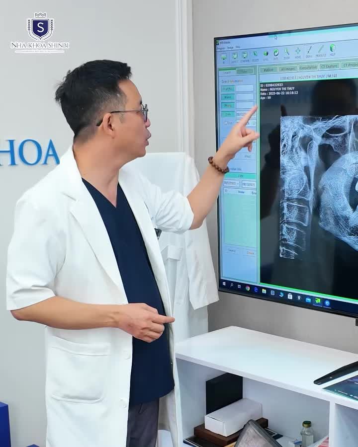 RĂNG 3-8  MỌC NGANG NHƯNG VẪN KHÔNG NHỔ BỎ