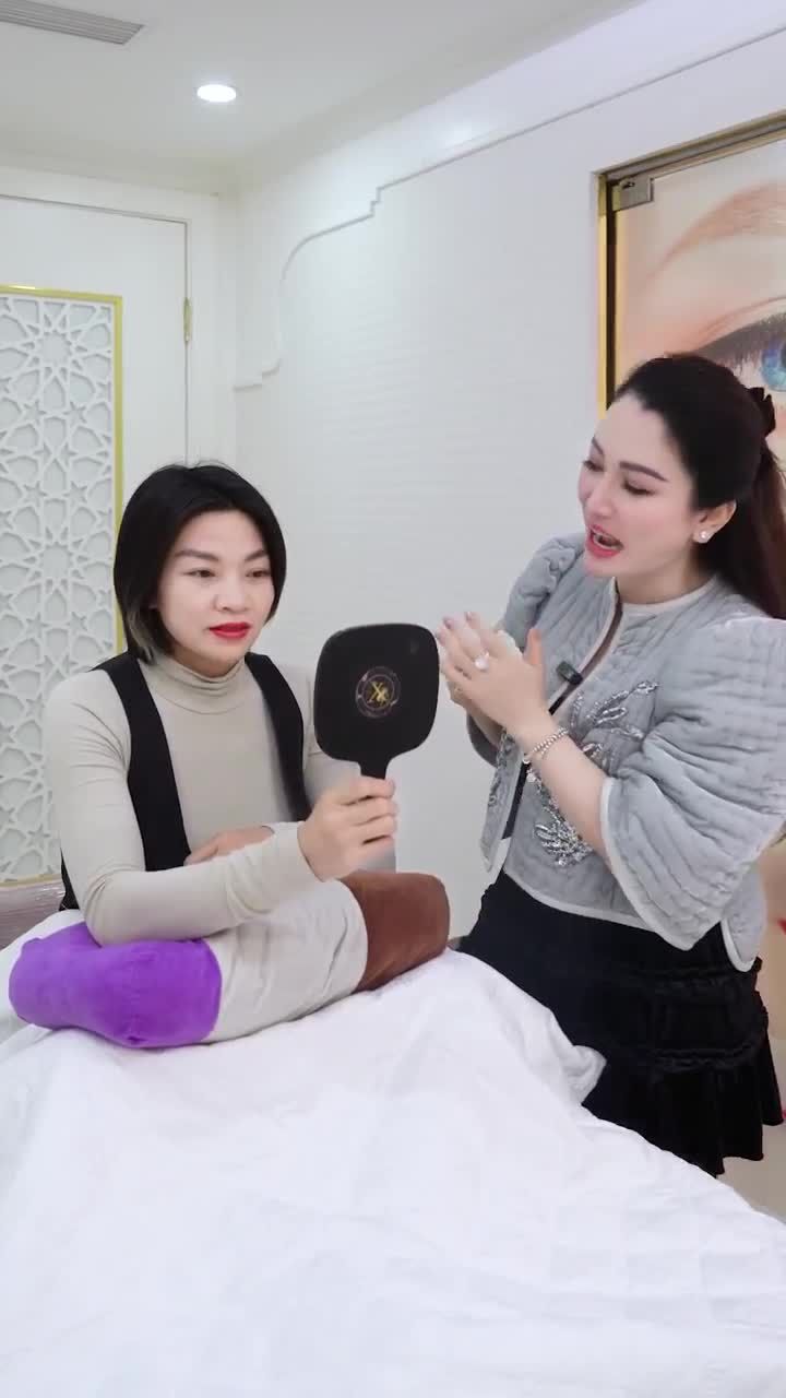 CHỦ TỊCH XUÂN HƯƠNG LẮNG NGHE FEEDBACK KHÁCH HÀNG