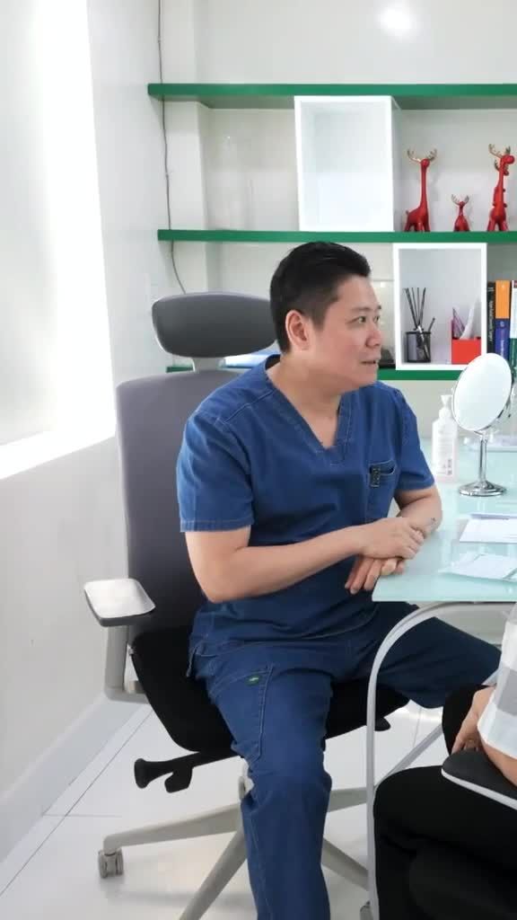 Cách giải quyết "vết chân chim"!  Cắt mí giảm đến 50%