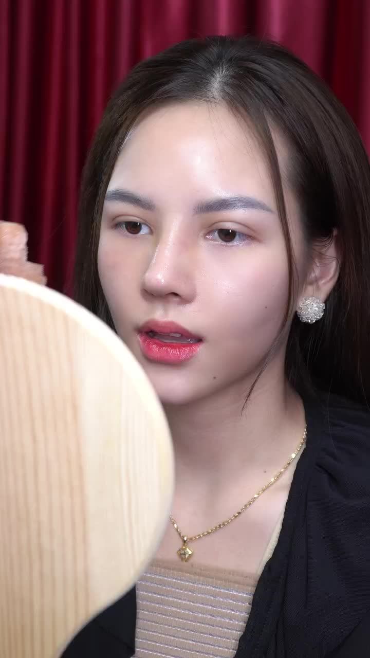 Xin chồng tận 4 năm mới được đi làm đẹp – và cái kết xứng đáng hơn cả mong đợi!