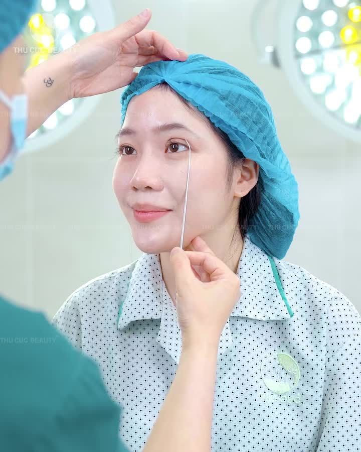 Tết đến gần đừng để đôi mắt kém sắc