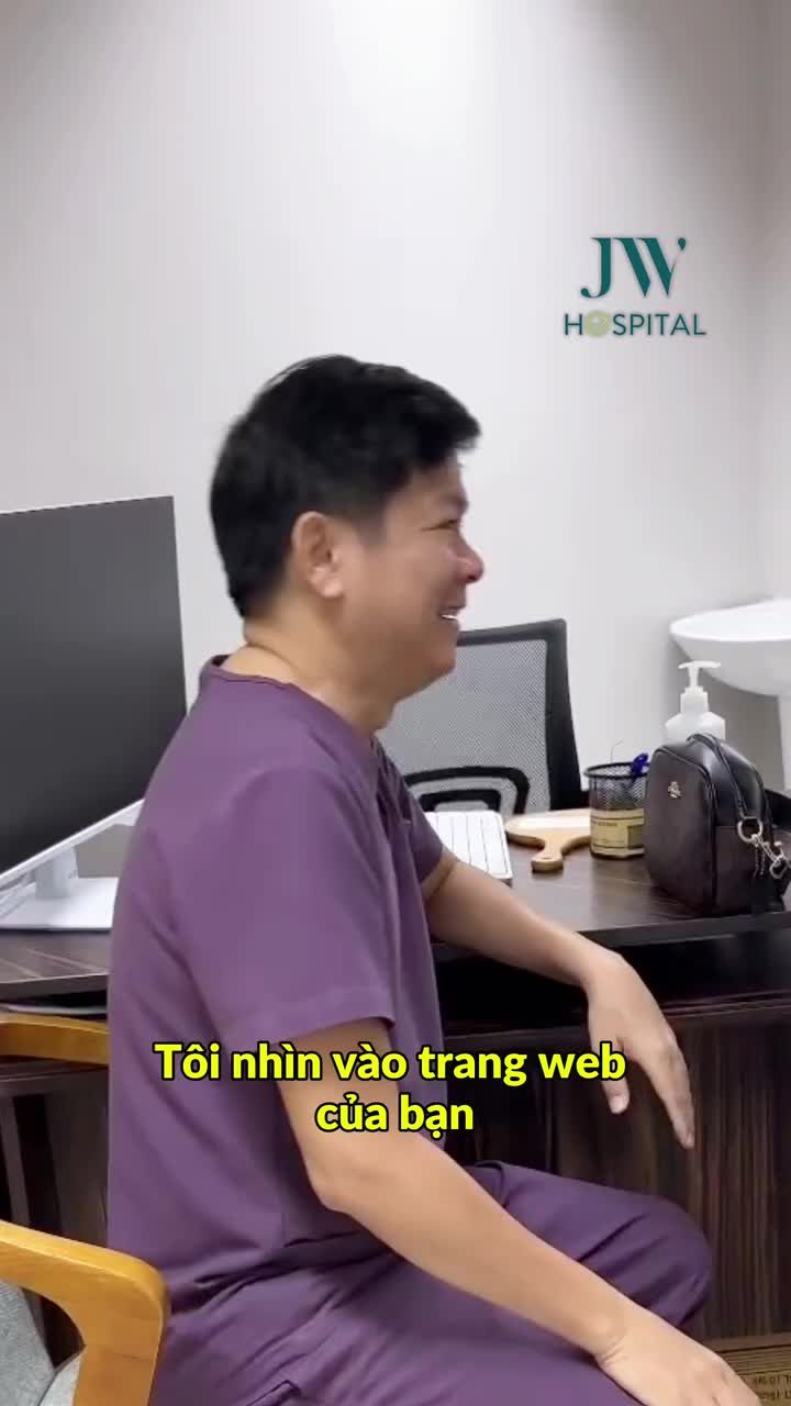 MẸ BỈM SỮA NGƯỜI ÚC BAY XUYÊN LỤC ĐỊA ĐẾN GẶP BÁC SĨ TÚ DUNG CĂNG DA BỤNG TÁI SINH VÓC DÁNG