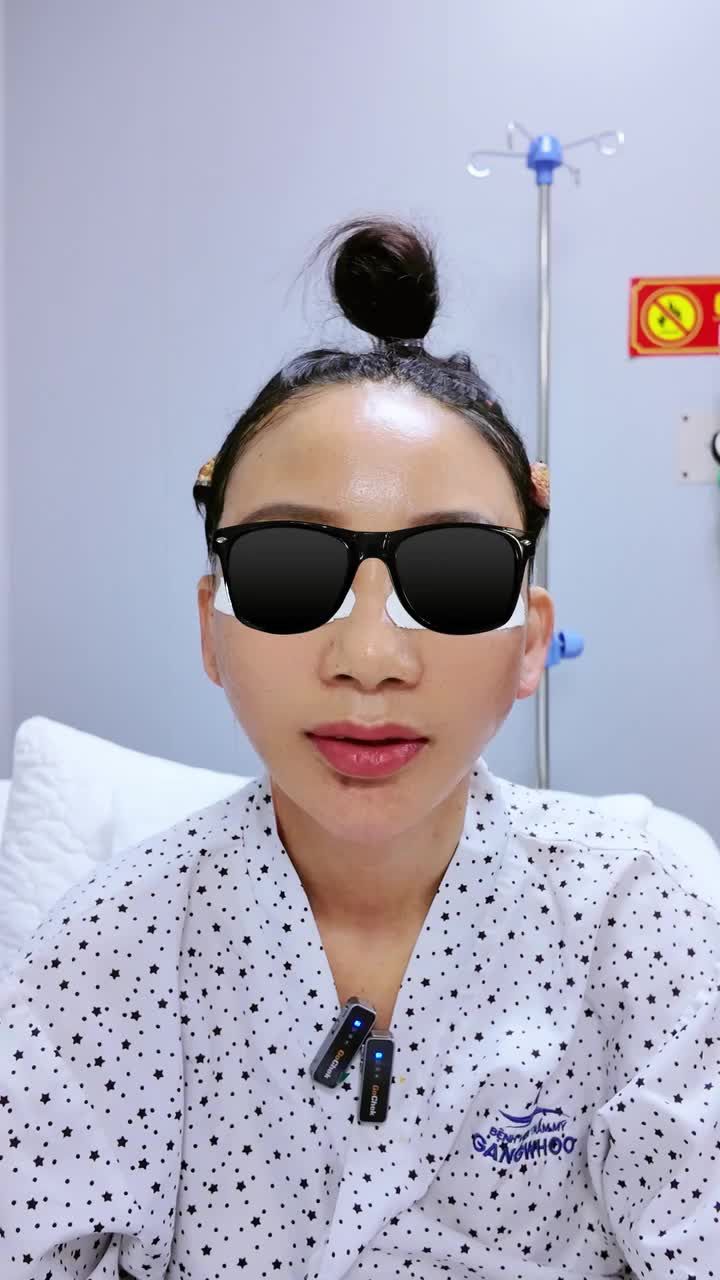 PHẪU THUẬT CĂNG DA MẶT TOÀN PHẦN + SMAS NỘI SOI 4K HỒI XUÂN – TRẺ ĐẾN MỨC FACE ID CŨNG “BÓ TAY”!